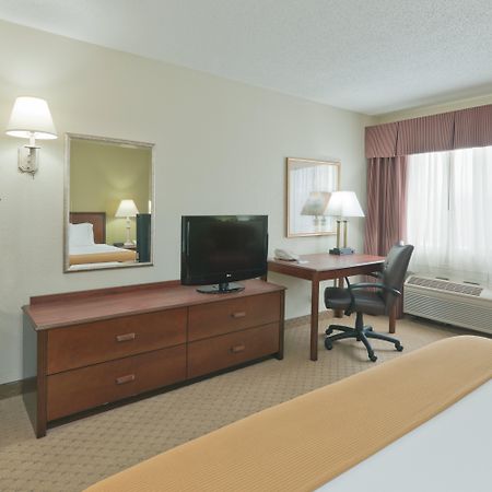 Holiday Inn Express Evansville - West, An Ihg Hotel מראה חיצוני תמונה